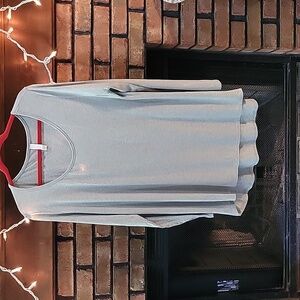 LULAROE gray long sleeve shirt. Size 2XL Feel free to make an offer.